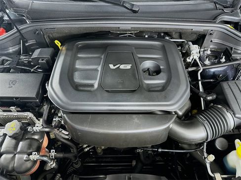 Used 2016 Jeep Grand Cherokee Laredo w/ Quick Order Package 23E image 31