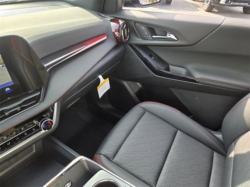 New 2026 Chevrolet Equinox RS w/ Safety and Technology Package image 21