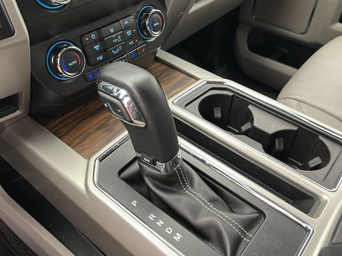 Used 2019 Ford F150 Lariat AWD/4WD image 22