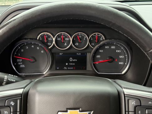 Used 2021 Chevrolet Tahoe LT w/ LT Signature Package RWD image 14