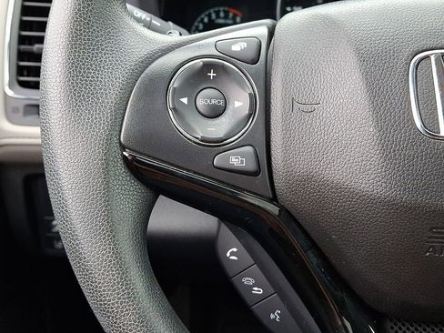 Used 2022 Honda HR-V EX image 23