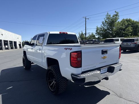 Used 2015 Chevrolet Silverado 1500 LT AWD/4WD image 3