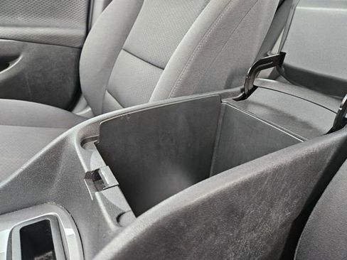 Used 2024 Chevrolet Malibu LT image 26