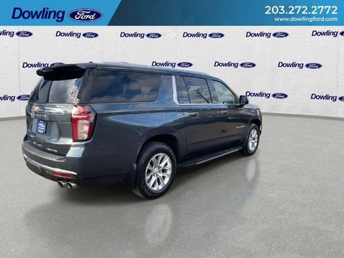 Used 2021 Chevrolet Suburban Premier image 8