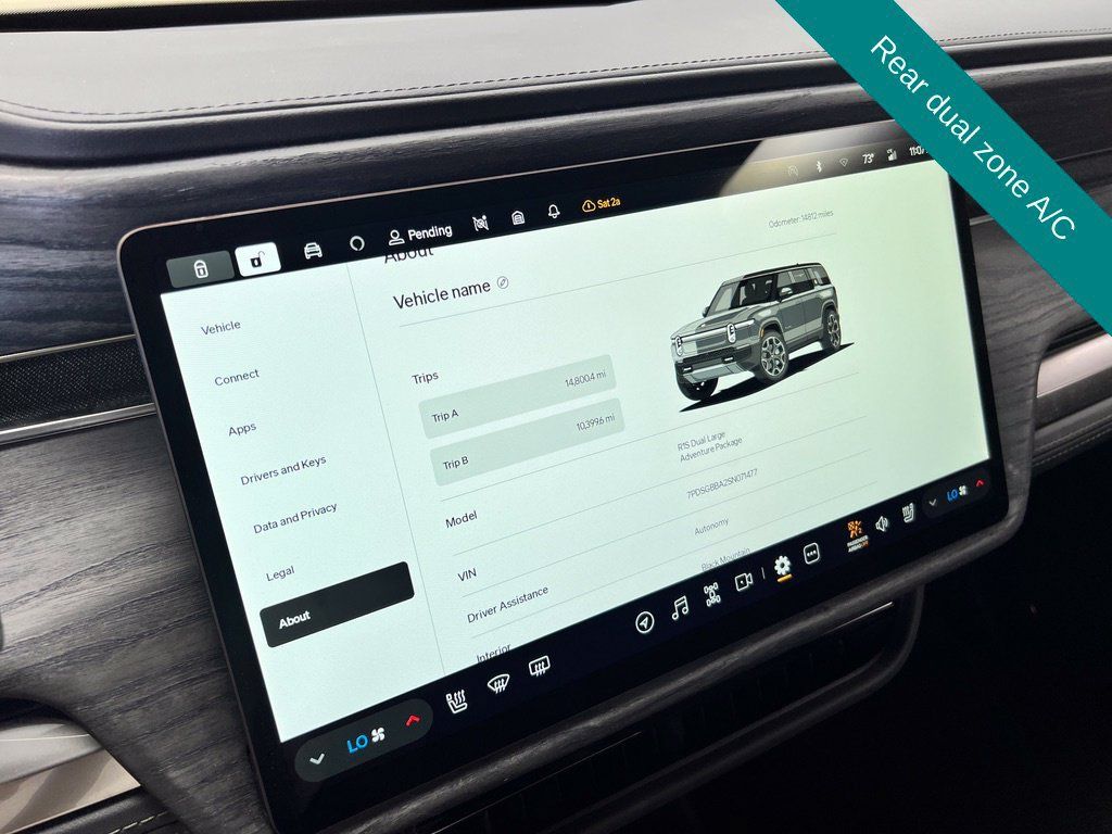 Used 2025 Rivian R1S Adventure Dual AWD/4WD image 5