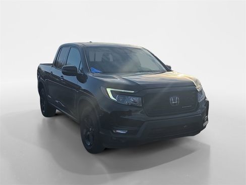 Certified 2023 Honda Ridgeline Black Edition image 2
