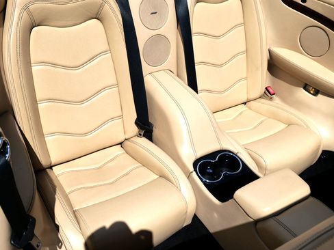 Used 2015 Maserati GranTurismo Convertible image 38