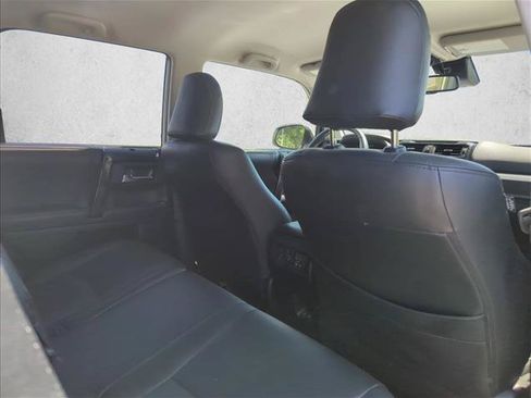 Certified 2022 Toyota 4Runner TRD Off-Road AWD/4WD image 27
