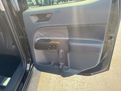 Used 2025 Ford Maverick Tremor AWD/4WD image 34
