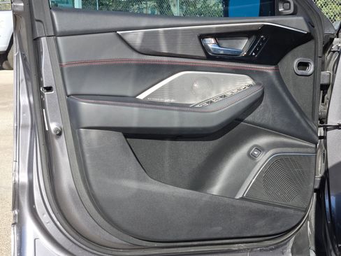 Used 2023 Acura MDX Type S image 11