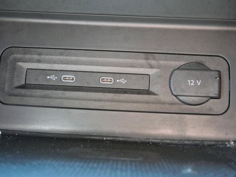 Certified 2022 Volkswagen Atlas SE image 29