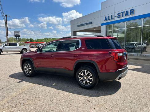 Used 2020 GMC Acadia SLT image 2