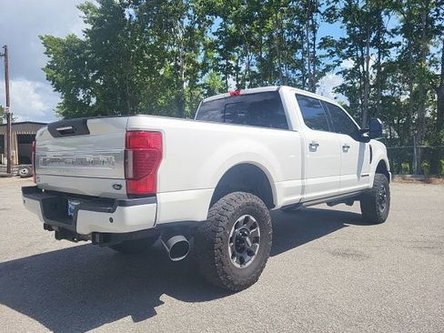 Used 2020 Ford F250 Platinum w/ FX4 Off-Road Package AWD/4WD image 2