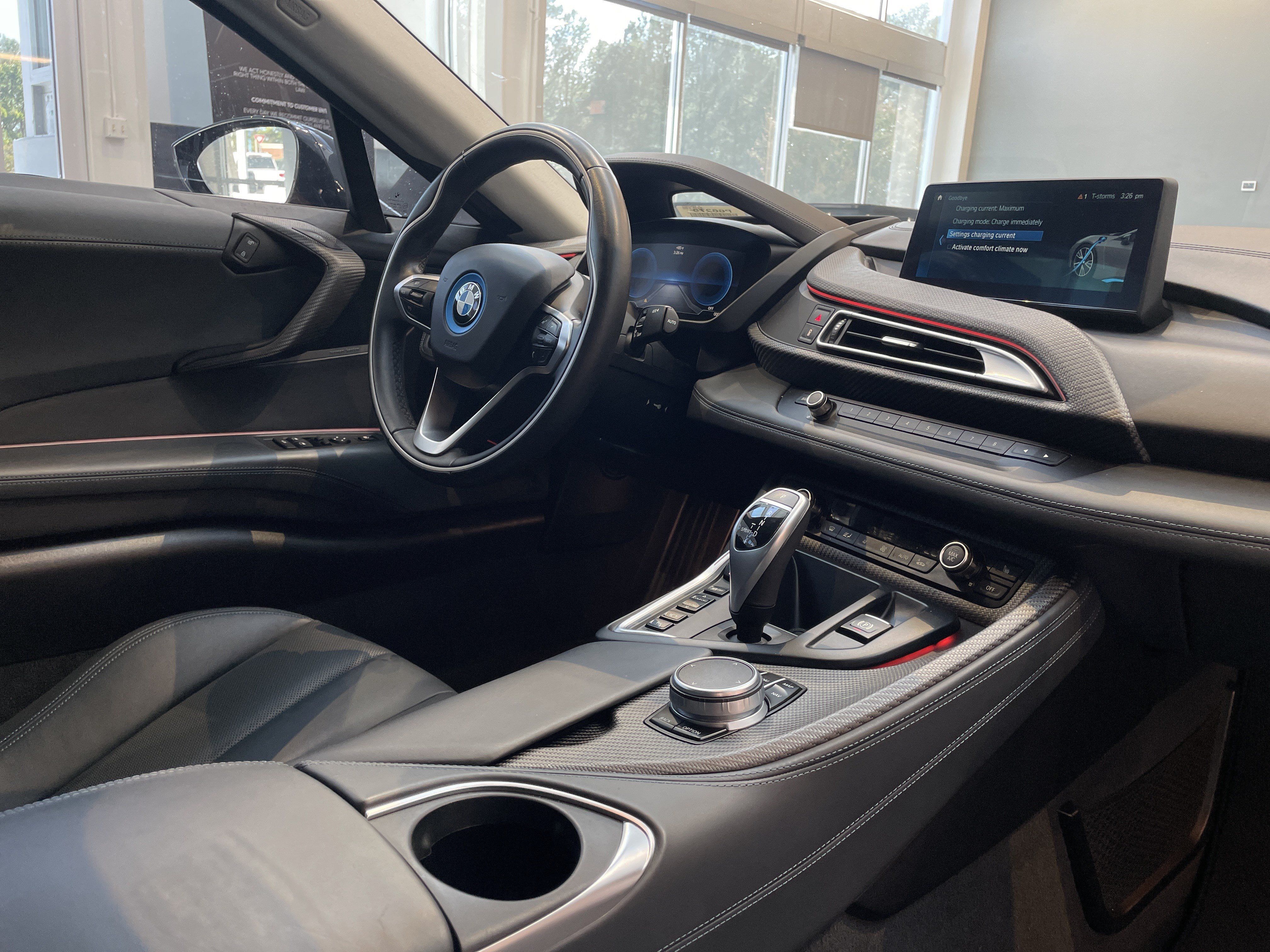 Used 2019 BMW i8 Coupe AWD/4WD image 36