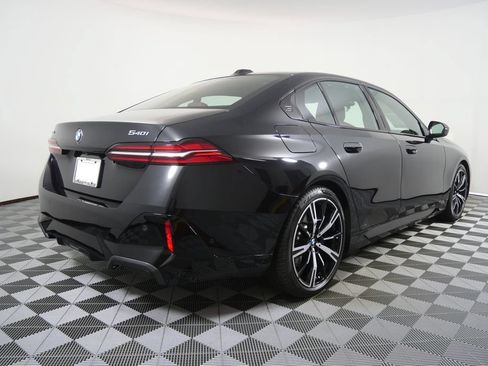 Used 2024 BMW 540i xDrive w/ Executive Package AWD/4WD image 3