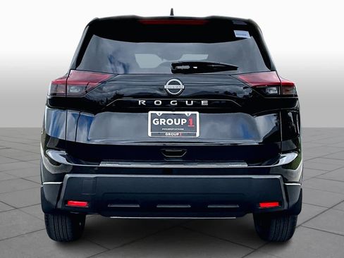 New 2026 Nissan Rogue SV image 4