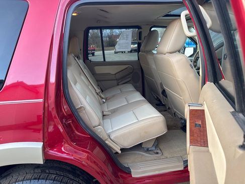 Used 2010 Ford Explorer Eddie Bauer image 13