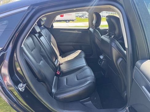 Used 2013 Ford Fusion Titanium FWD image 13