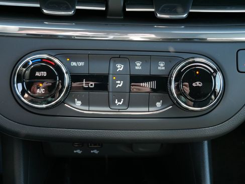 New 2026 Buick Envista Preferred w/ Convenience I Package FWD image 8