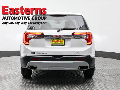 Used 2022 GMC Acadia SLE image 6