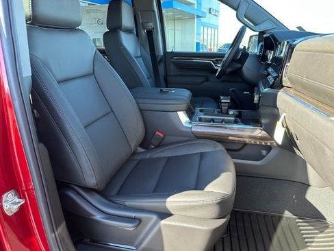 New 2026 Chevrolet Silverado 1500 RST w/ Convenience Package II AWD/4WD image 10