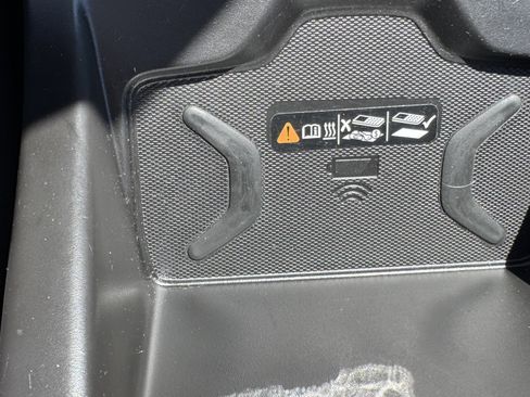 Used 2022 Chevrolet Colorado ZR2 w/ LPO, Door Decal Package image 26