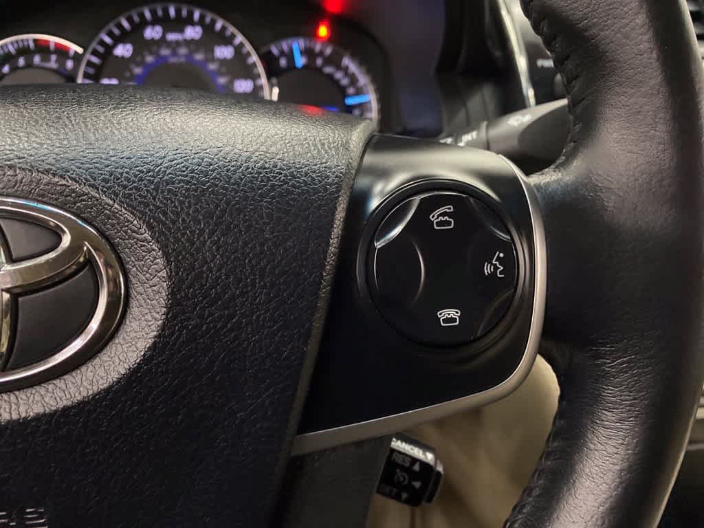 Used 2013 Toyota Camry XLE FWD image 20