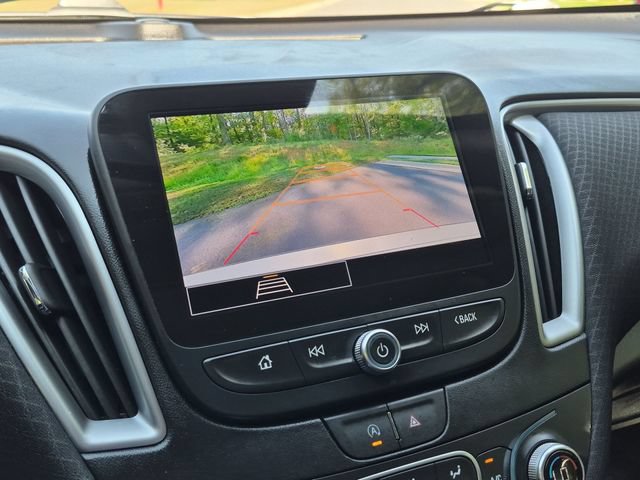 Used 2025 Chevrolet Malibu LT FWD image 37