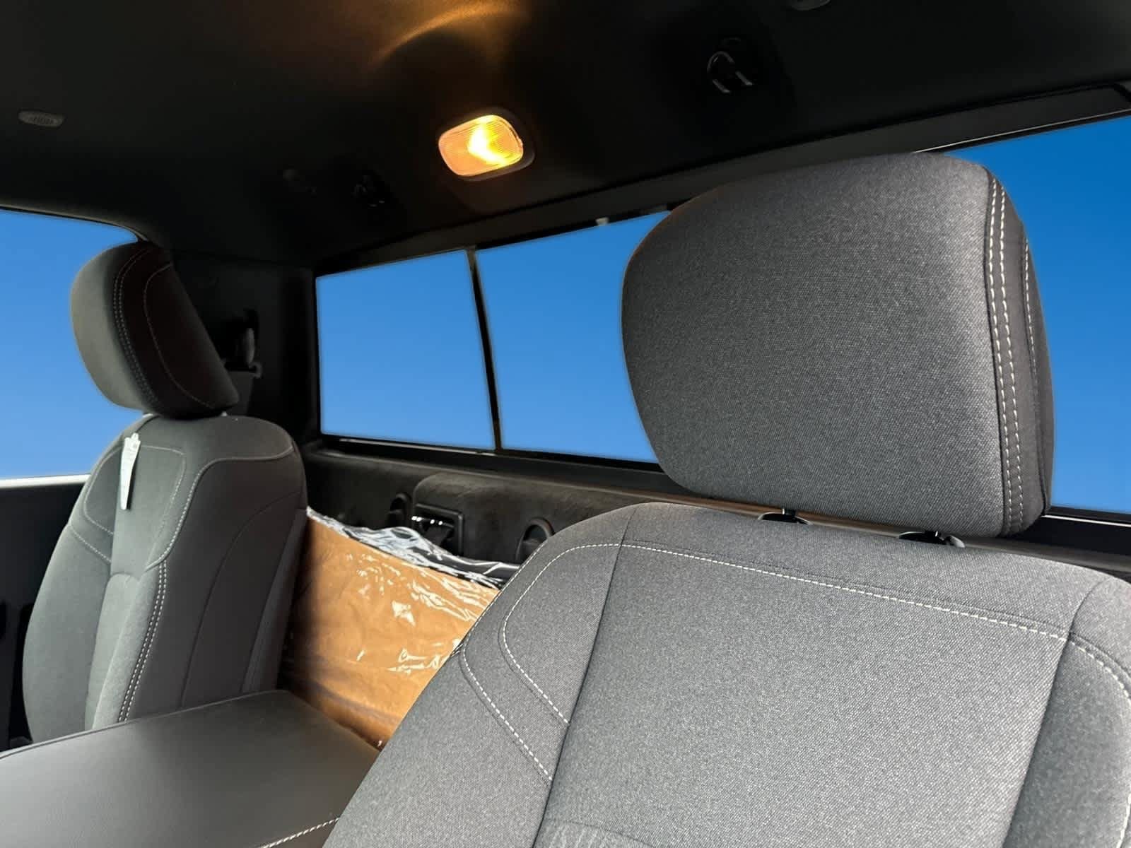New 2024 RAM 3500 Tradesman AWD/4WD image 17