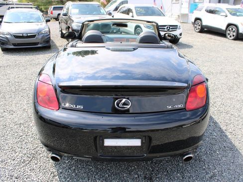 Used 2002 Lexus SC 430 Convertible RWD image 8
