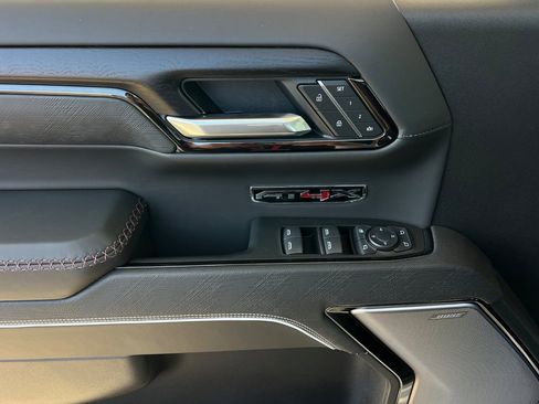 New 2026 GMC Sierra 1500 AT4X AWD/4WD image 9