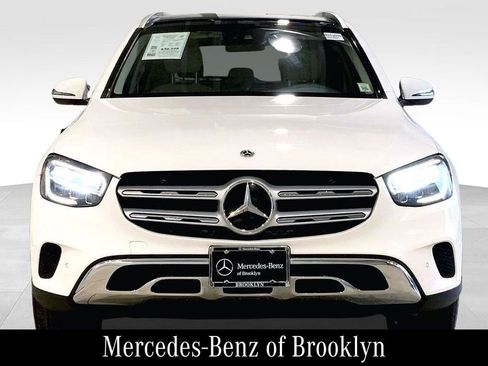 Used 2022 Mercedes-Benz GLC 300 4MATIC image 3