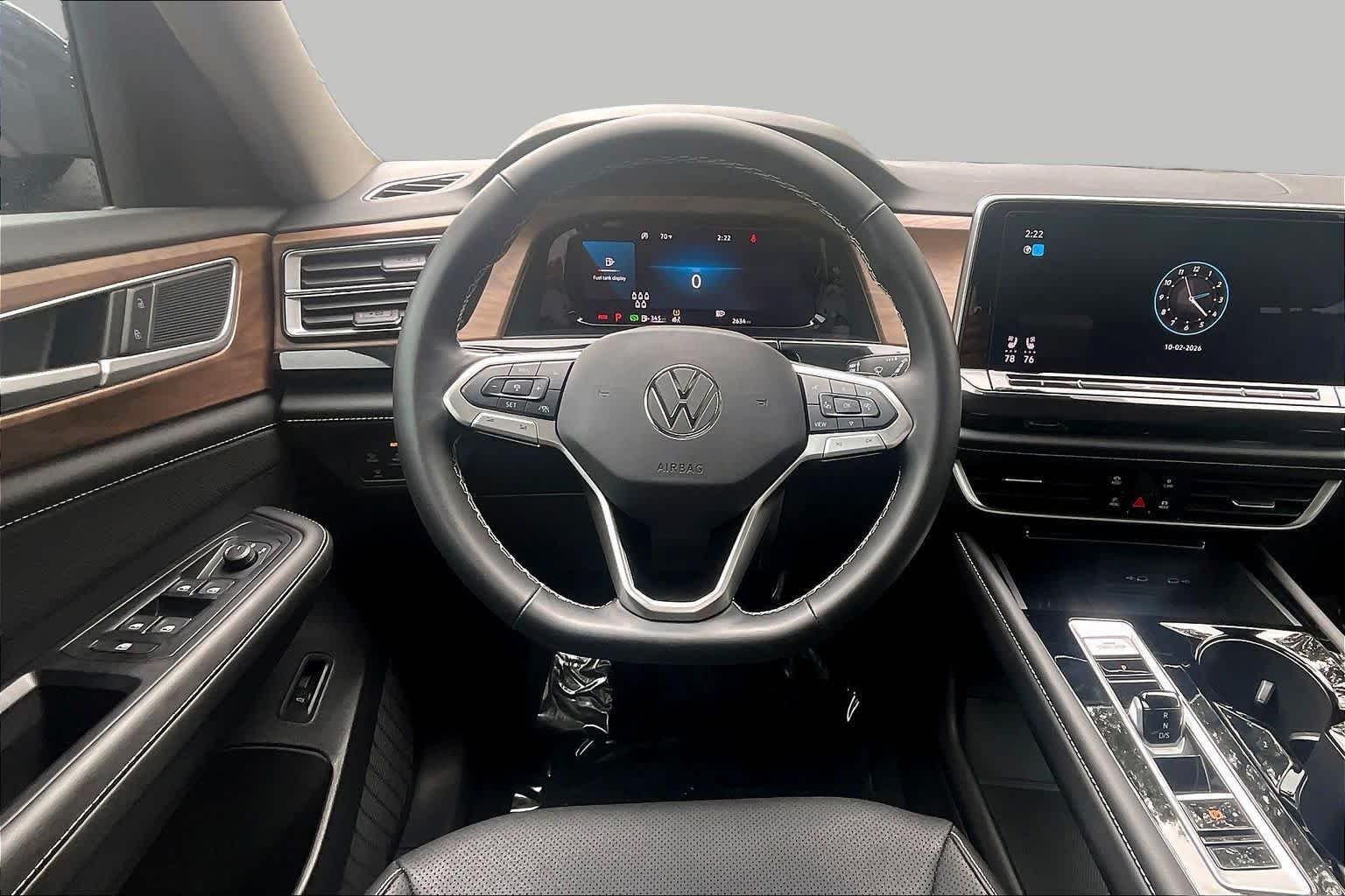 New 2026 Volkswagen Atlas SE FWD image 6