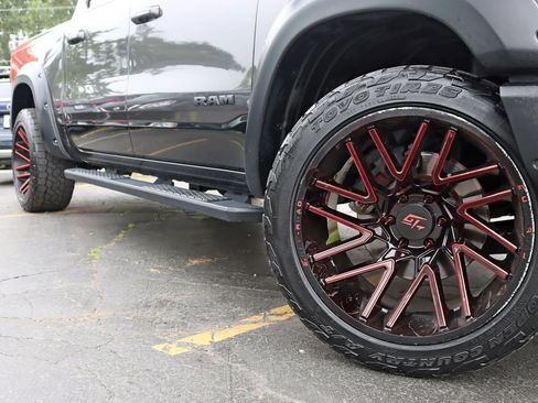 Used 2019 RAM 1500 Rebel w/ Level 2 Equipment Group AWD/4WD image 6