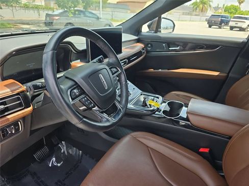 Certified 2023 Lincoln Nautilus Reserve w/ Equipment Group 201A AWD/4WD image 18
