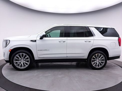 Used 2021 GMC Yukon Denali w/ Denali Premium Package image 45