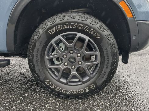 Used 2024 Ford Ranger XLT w/ Technology Package image 9