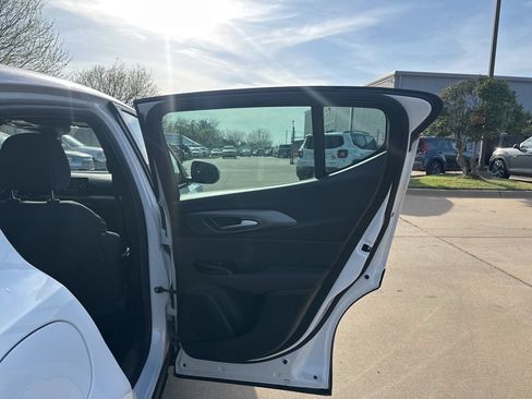 Used 2024 Dodge Hornet GT AWD/4WD image 17