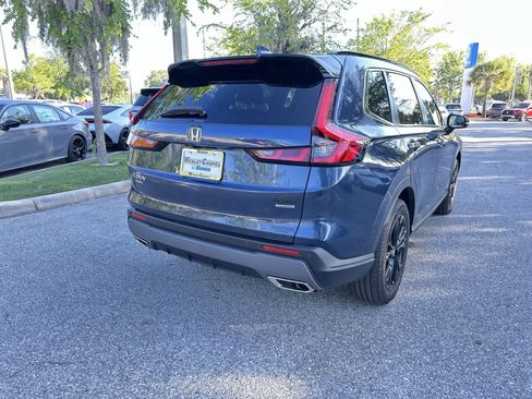 Used 2023 Honda CR-V Sport Touring image 6