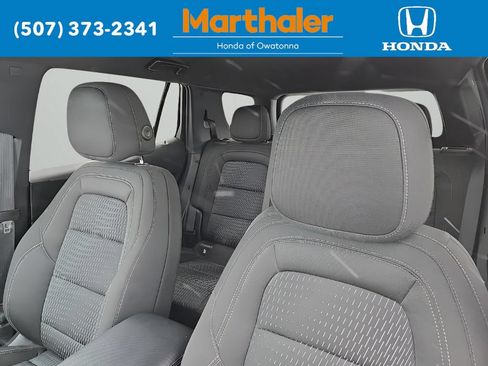 Used 2025 Chevrolet Equinox LT AWD/4WD image 10