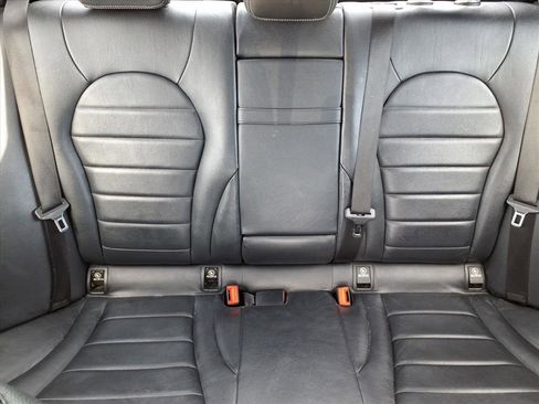 Used 2021 Mercedes-Benz C 300 4MATIC Sedan image 23