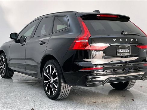Used 2025 Volvo XC60 B5 Plus w/ Protection Package Premier image 2
