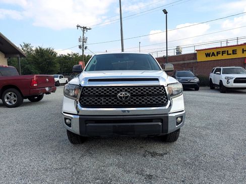 Used 2021 Toyota Tundra SR5 w/ SR5 Upgrade Package image 2