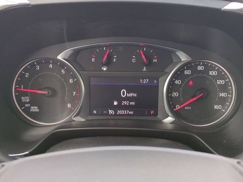 Used 2025 Chevrolet Blazer LT image 12