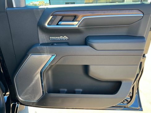 New 2026 Chevrolet Silverado 1500 High Country w/ High Country Premium Package image 23