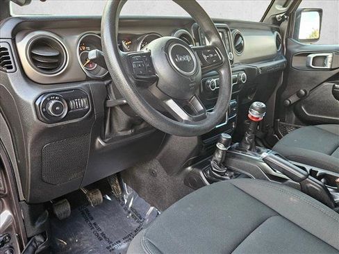 Used 2021 Jeep Wrangler Unlimited Sport AWD/4WD image 10