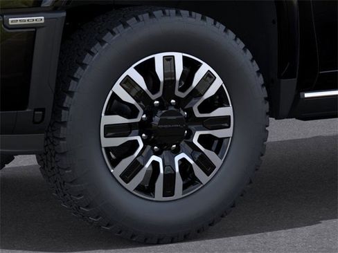 New 2025 GMC Sierra 2500 Denali Ultimate image 9