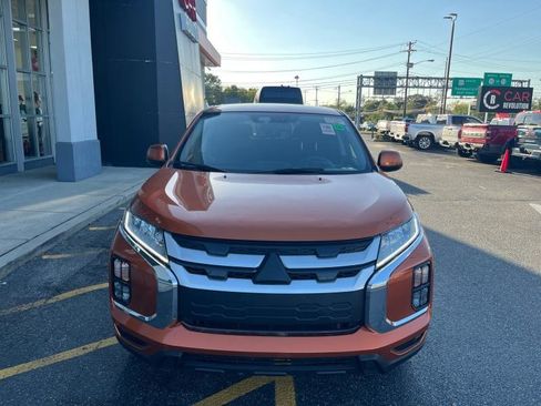 Used 2022 Mitsubishi Outlander Sport SE image 3