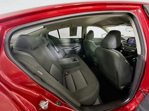 Used 2023 Nissan Altima 2.5 SV image 28