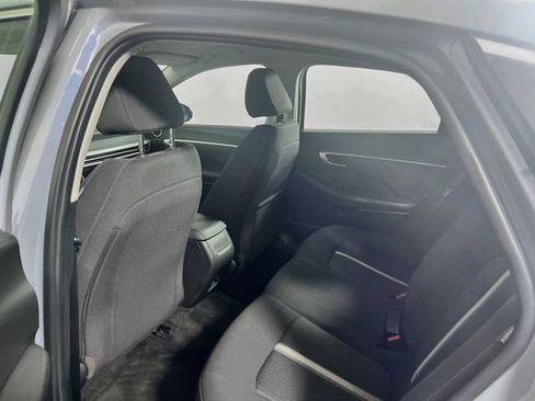 Used 2025 Hyundai Sonata SEL FWD image 18